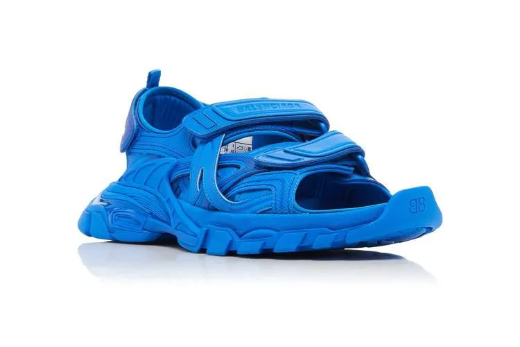 Đập hộp đôi sandal Balenciaga xanh hầm hố trị giá gần 14 triệu đồng