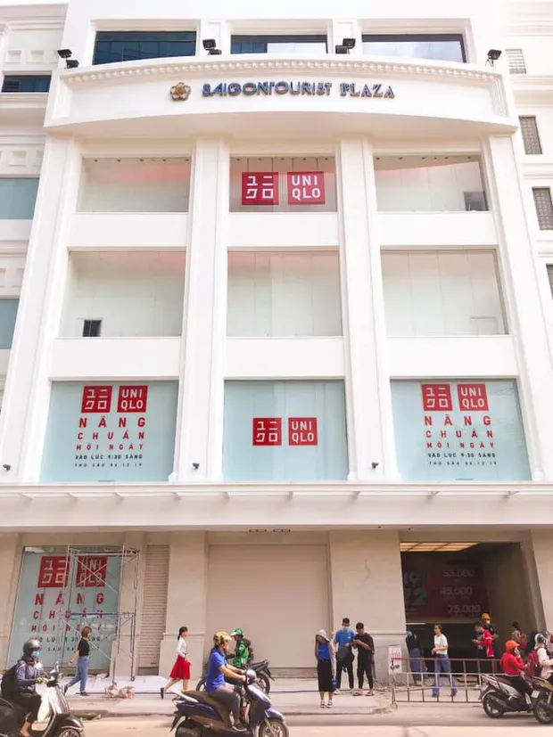 Uniqlo Việt Nam chính thức hé lộ không gian ấn tượng bên trong do KTS Võ Trọng Nghĩa thiết kế