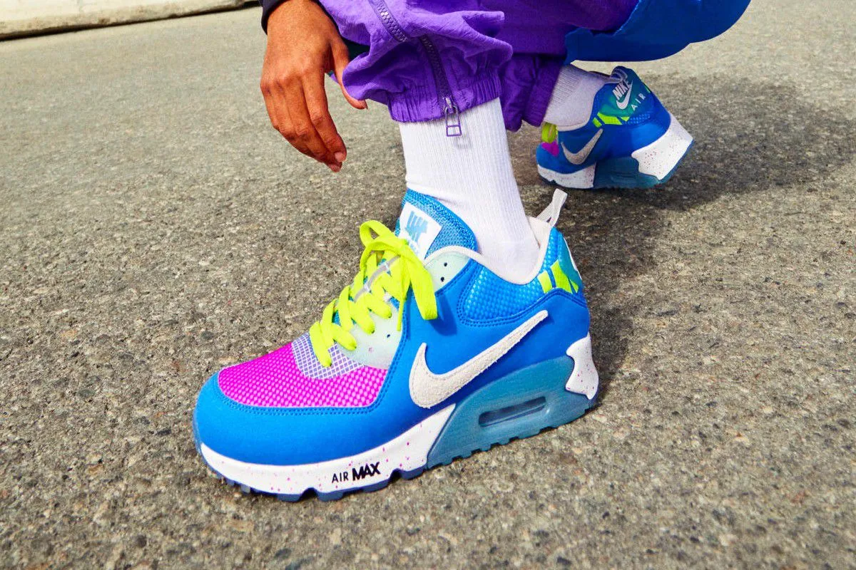 Khám phá thiết kế collab mới nhất đến từ NIKE và UNDEFEATED