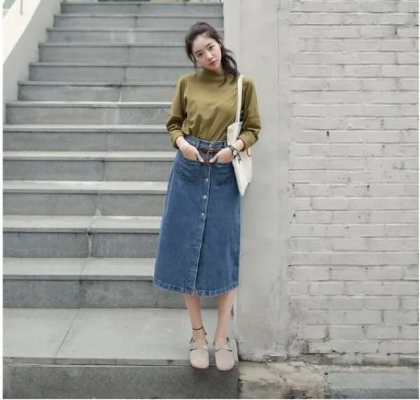 Noel 2021 giới trẻ mặc gì? Gợi ý 10+ outfit Giáng Sinh cực ấn tượng