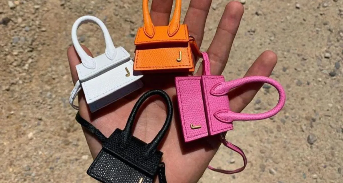 Off-White và Chiếc túi “vô dụng” với giá gần 40 triệu đồng