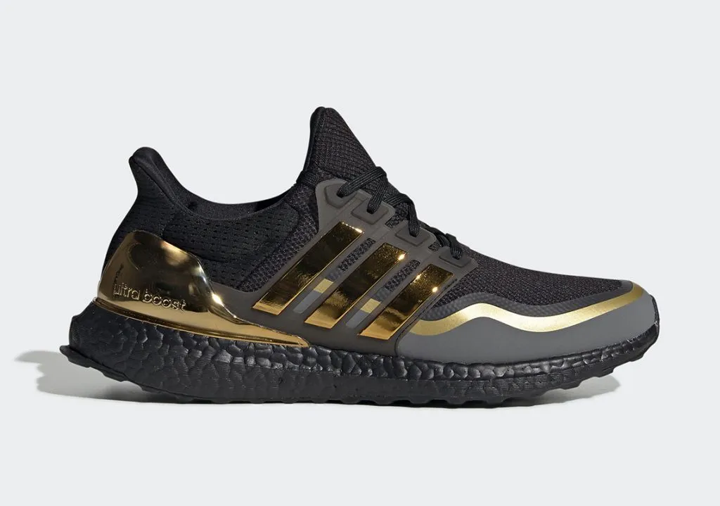 Ultra Boost “Gold Trim” – Thêm nhiều vàng, thêm niềm vui