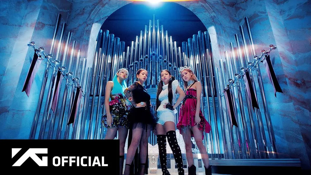 BLACKPINK đứng đầu danh sách loạt sao KPop chịu chi cho trang phục