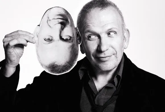 Jean Paul Gaultier và tuyên ngôn về việc xóa nhòa giới tính qua các tác phẩm của mình