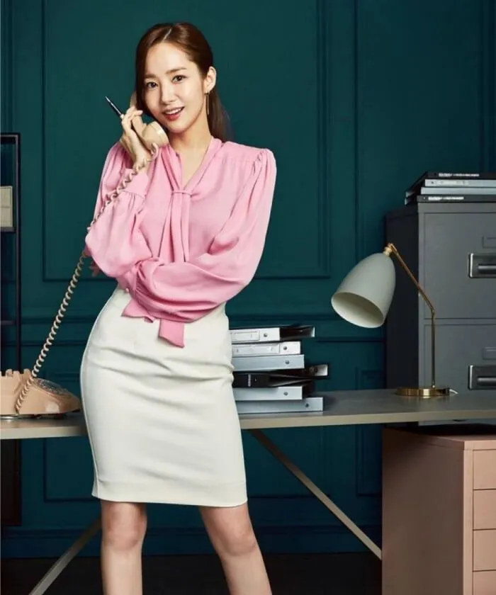 Mix đồ theo phong cách elegant cho nữ