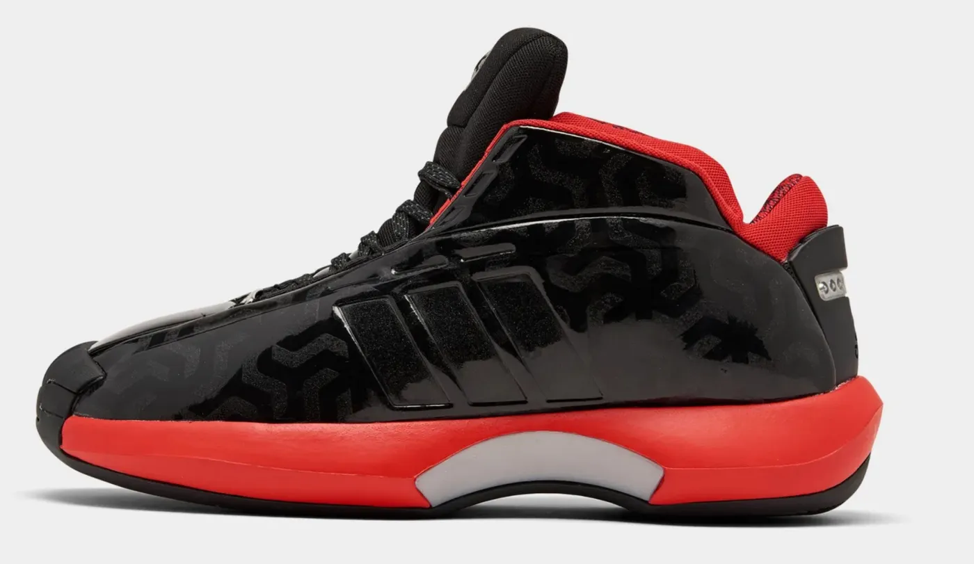 adidas Basketball chơi lớn với dàn thiết kế "Star Wars"