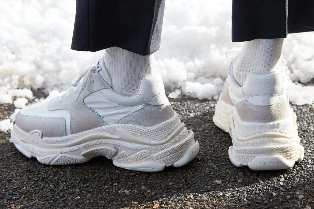 Balenciaga Triple S "White-Ecru" - Đẳng cấp mới trong hình dáng cũ