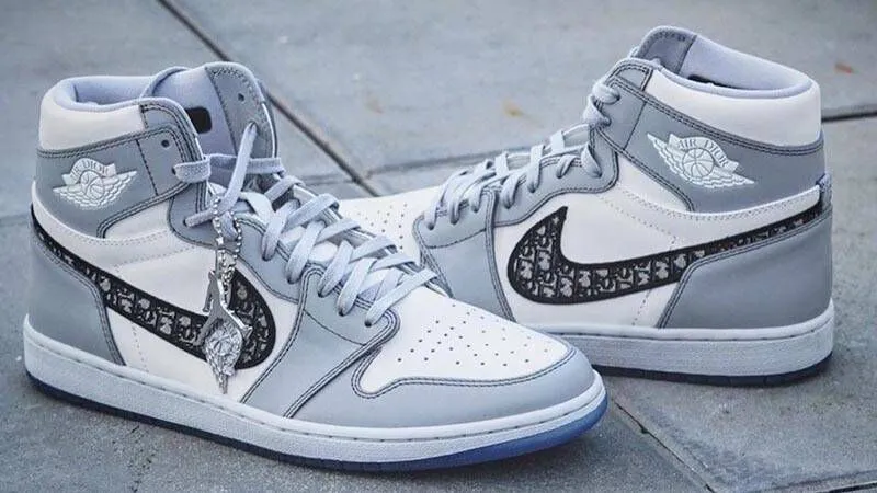 Phát hành Dior x Air Jordan 1 cực kỳ giới hạn, phải đăng ký trước để mua