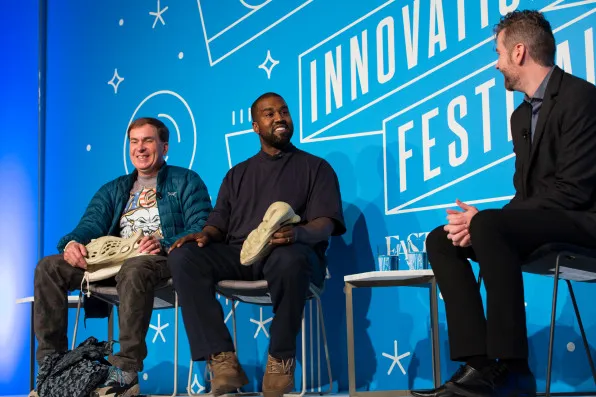 Kanye West tiết lộ adidas YEEZY "Clog" sẽ được tạo ra từ "Rong Biển"