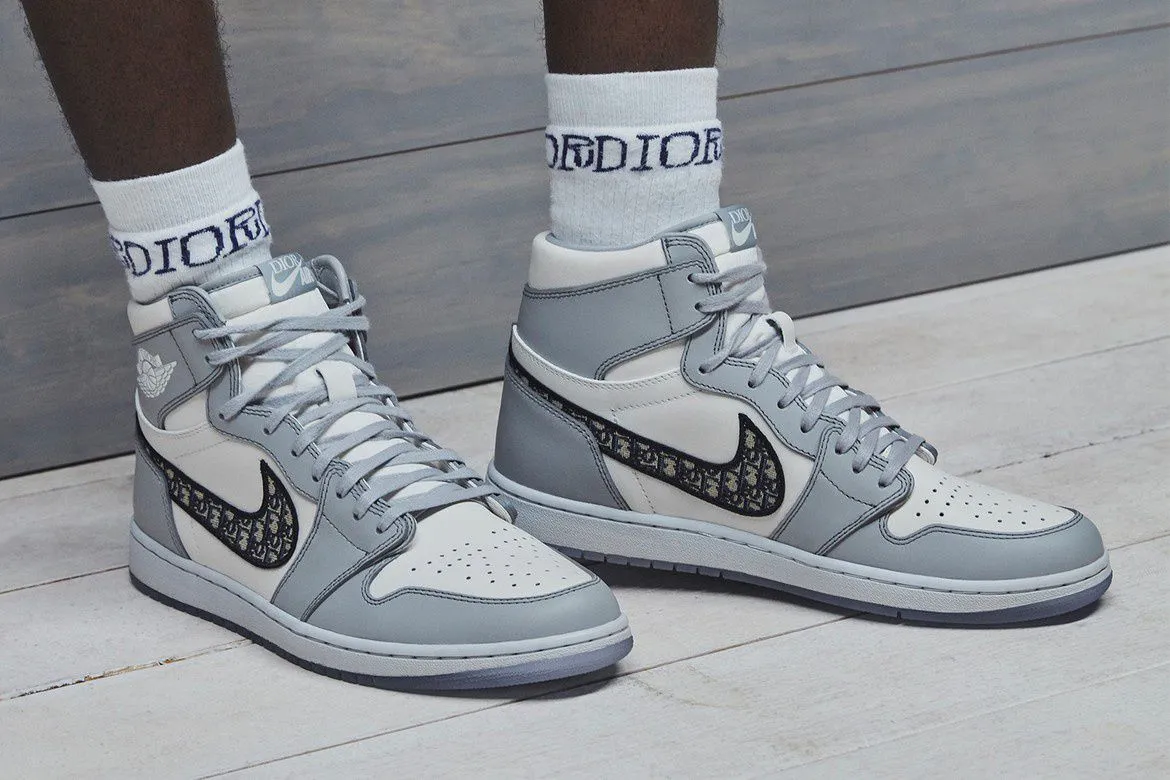 Chưa chính thức ra mắt, phiên bản Nike x Dior đã tràn lan hàng giả trên mạng