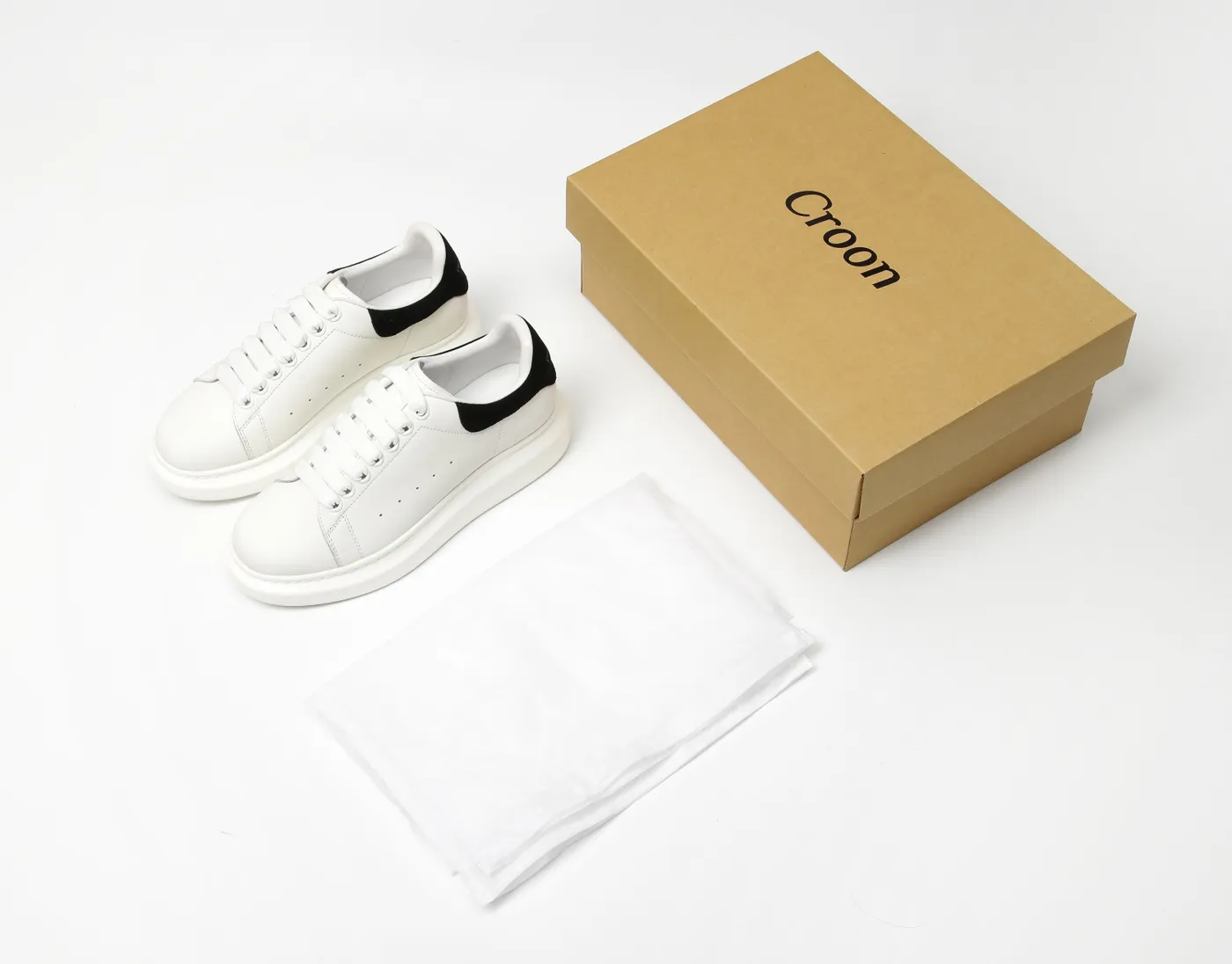 CROON - Sự lựa chọn mới xịn sò của các tín đồ Sneaker
