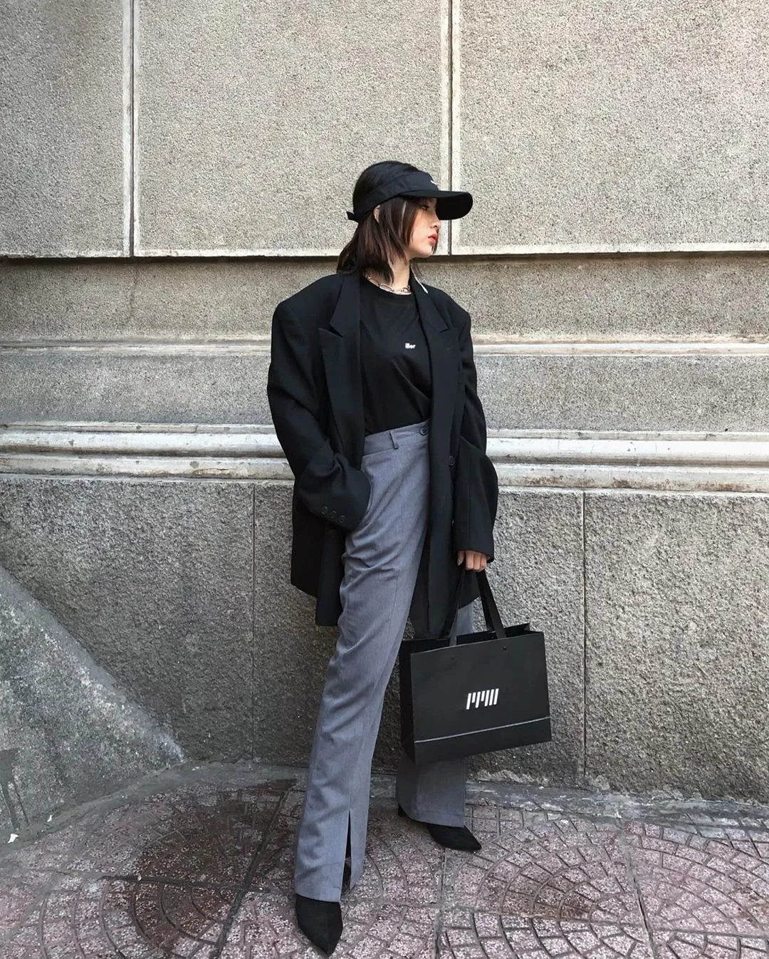 STREETSNAP REVIEW : Gọi tên những “phong cách công sở thanh lịch”