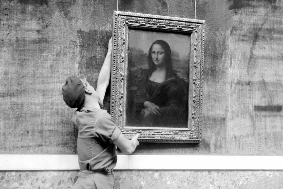 Kiệt tác Mona Lisa: Tác phẩm hội hoạ chi phối cả làng thời trang thế giới