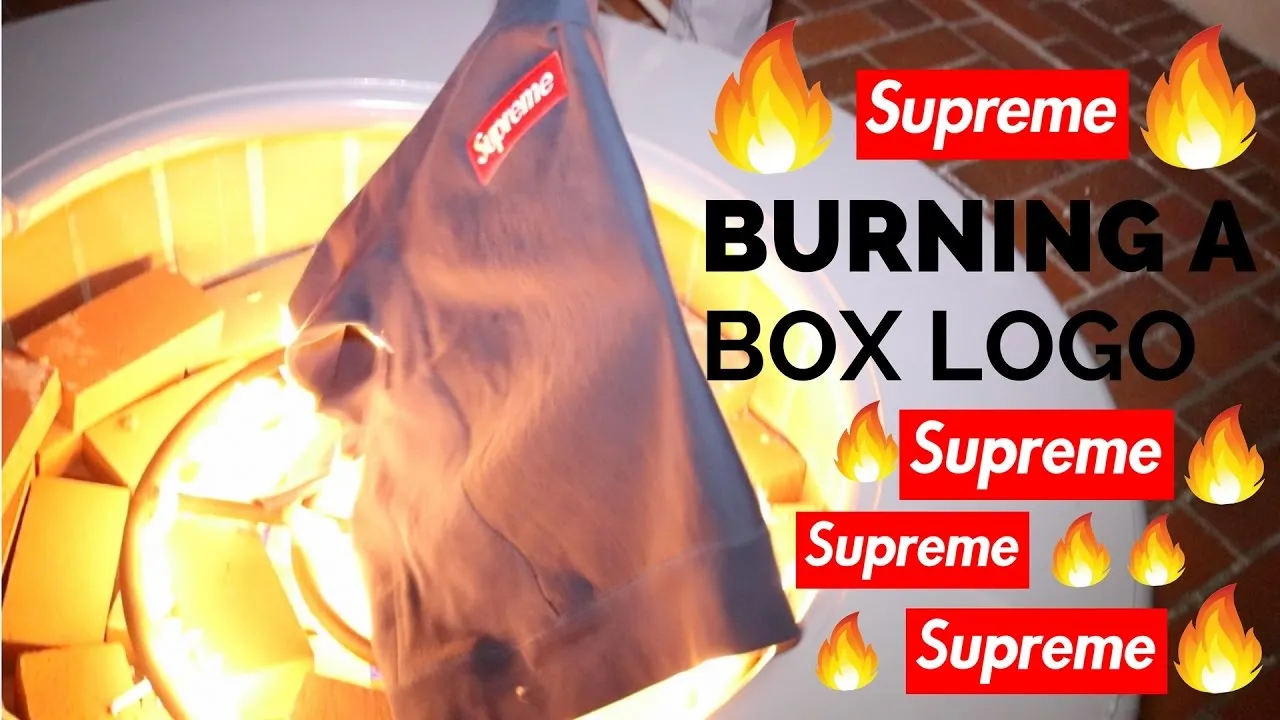 Trào lưu đốt phá các món đồ Supreme giá trị. Lý do gì?