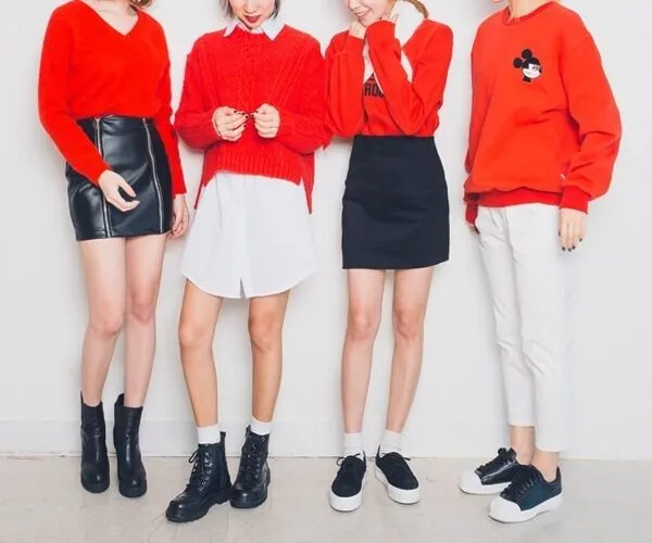Noel 2021 giới trẻ mặc gì? Gợi ý 10+ outfit Giáng Sinh cực ấn tượng