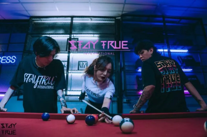 STAY TRUE CLOTHES