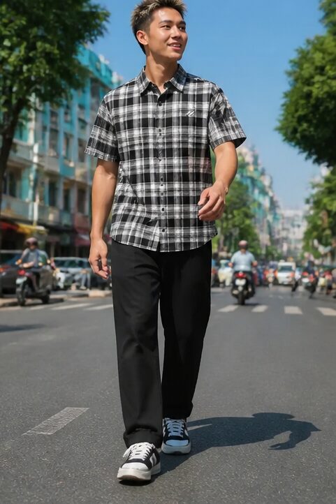 áo sơ mi ngắn tay, caro đen trắng, có túi.