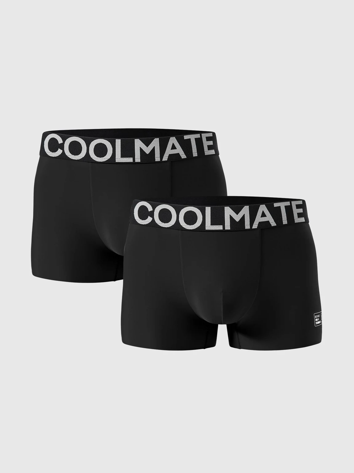 Mẫu Excool Clean Cut II có phần cạp mang chữ Coolmate. Ảnh: Coolmate.