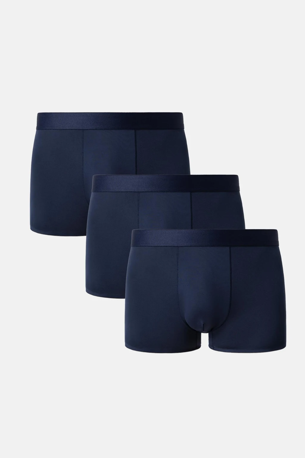 Mẫu Excool Microfiber Seamless với phần cạp trơn. Ảnh: Coolmate.